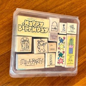 MIXED DESIGNS LOT OF 12 Wooden Rubber Stamps
Arts/Crafts Ink Stamps
Birthday Fun